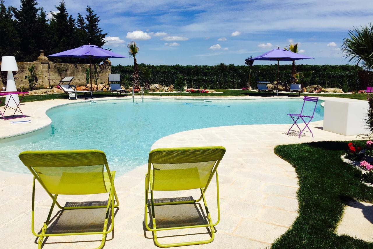 Le Scuderie - Castello Monaci Bed & Breakfast ซาลิเช ซาเลนติโน ภายนอก รูปภาพ