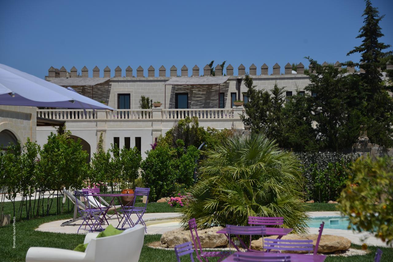 Le Scuderie - Castello Monaci Bed & Breakfast ซาลิเช ซาเลนติโน ภายนอก รูปภาพ