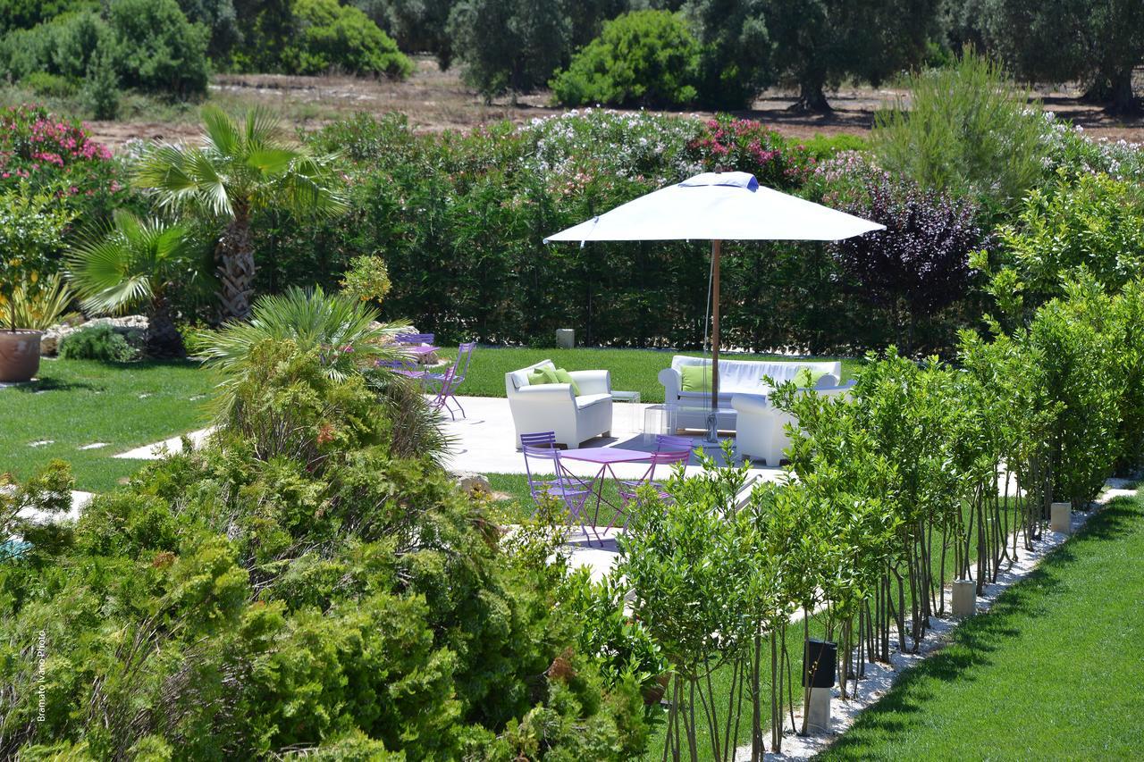 Le Scuderie - Castello Monaci Bed & Breakfast ซาลิเช ซาเลนติโน ภายนอก รูปภาพ