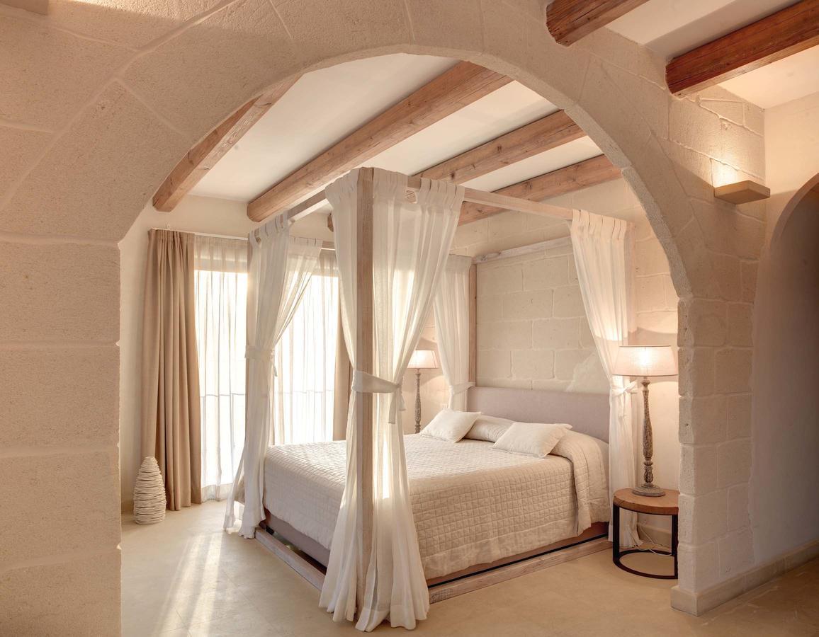 Le Scuderie - Castello Monaci Bed & Breakfast ซาลิเช ซาเลนติโน ภายนอก รูปภาพ