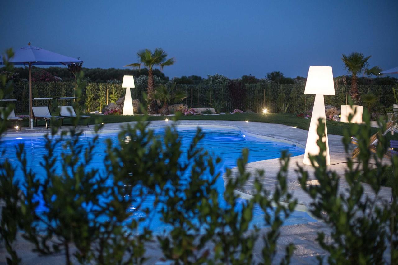 Le Scuderie - Castello Monaci Bed & Breakfast ซาลิเช ซาเลนติโน ภายนอก รูปภาพ