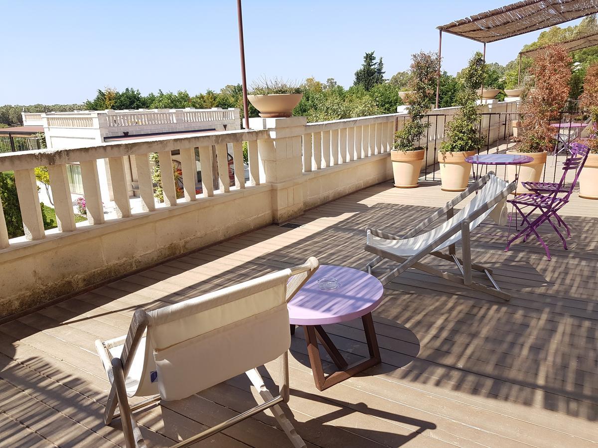 Le Scuderie - Castello Monaci Bed & Breakfast ซาลิเช ซาเลนติโน ภายนอก รูปภาพ
