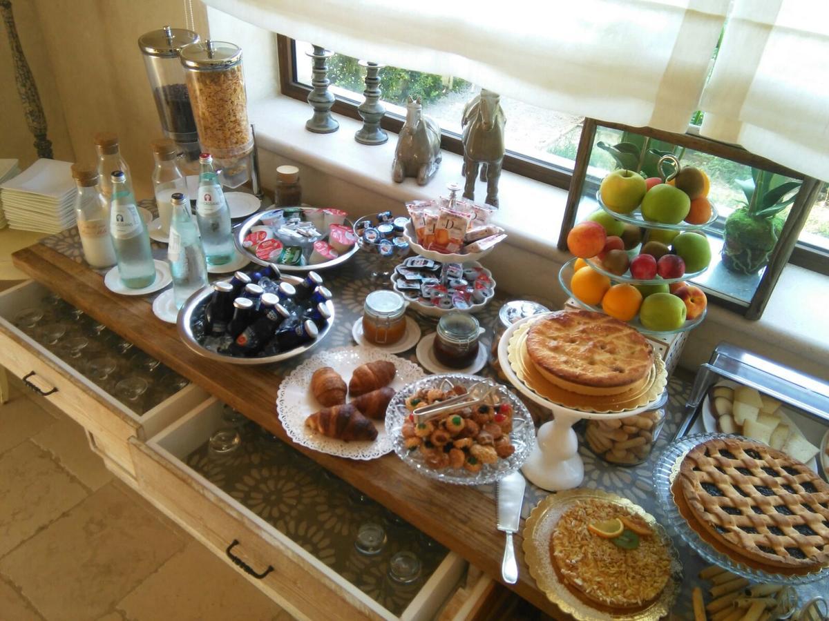 Le Scuderie - Castello Monaci Bed & Breakfast ซาลิเช ซาเลนติโน ภายนอก รูปภาพ